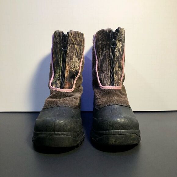 Girls ITASCA Brown / Camo Print Outdoor Boots / Size 2 - Picture 3 of 10